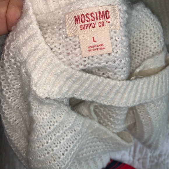 Sweater - Picture 4 of 4